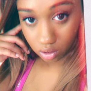 Meet your Posher, Briana